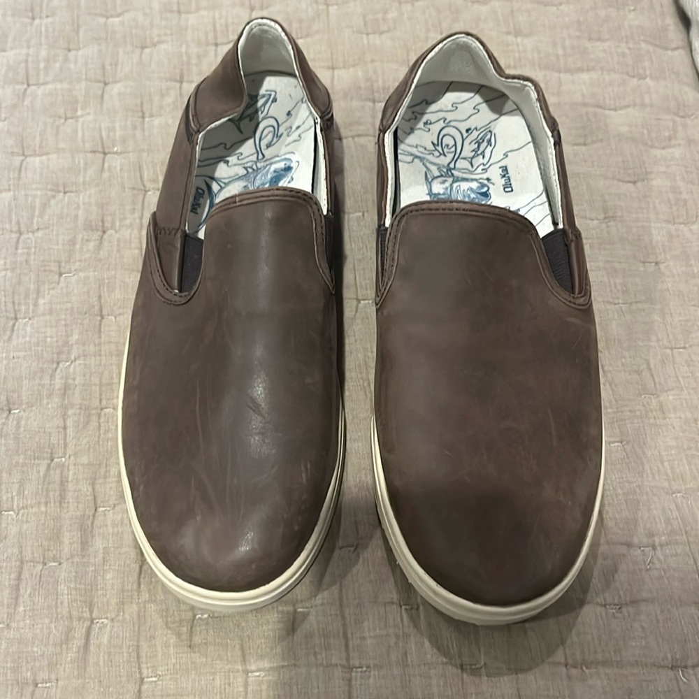 Olukai men’s slip ons size 8 NWT
